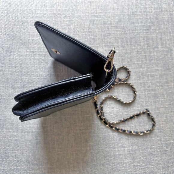 Badgley Mischka black debossed crossbody purse vegan leather - Picture 6 of 16